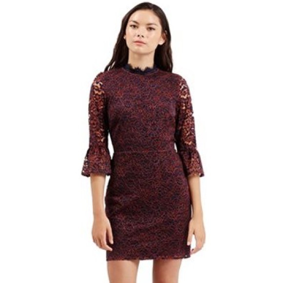 Lace Bell Sleeve Dress - Picture 5 of 8